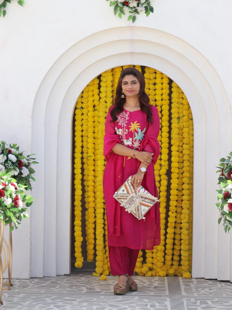red kurta