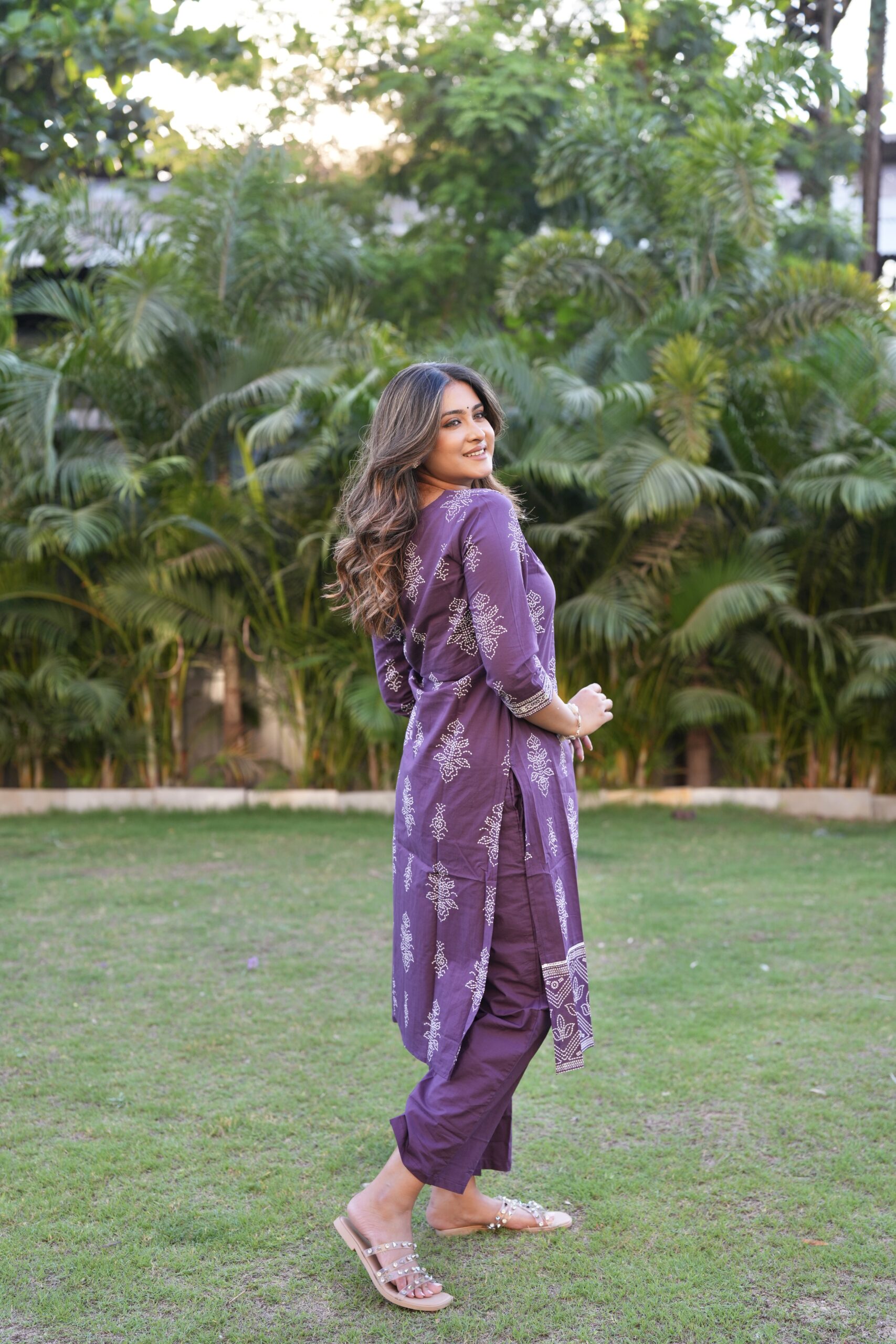 Royal Plum Printed Kurta Set - Image 4
