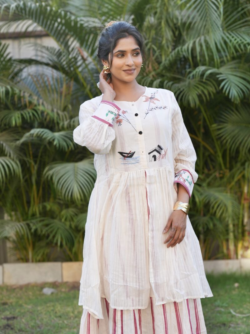 Layered Kurta Set with Printed Skirt Detail